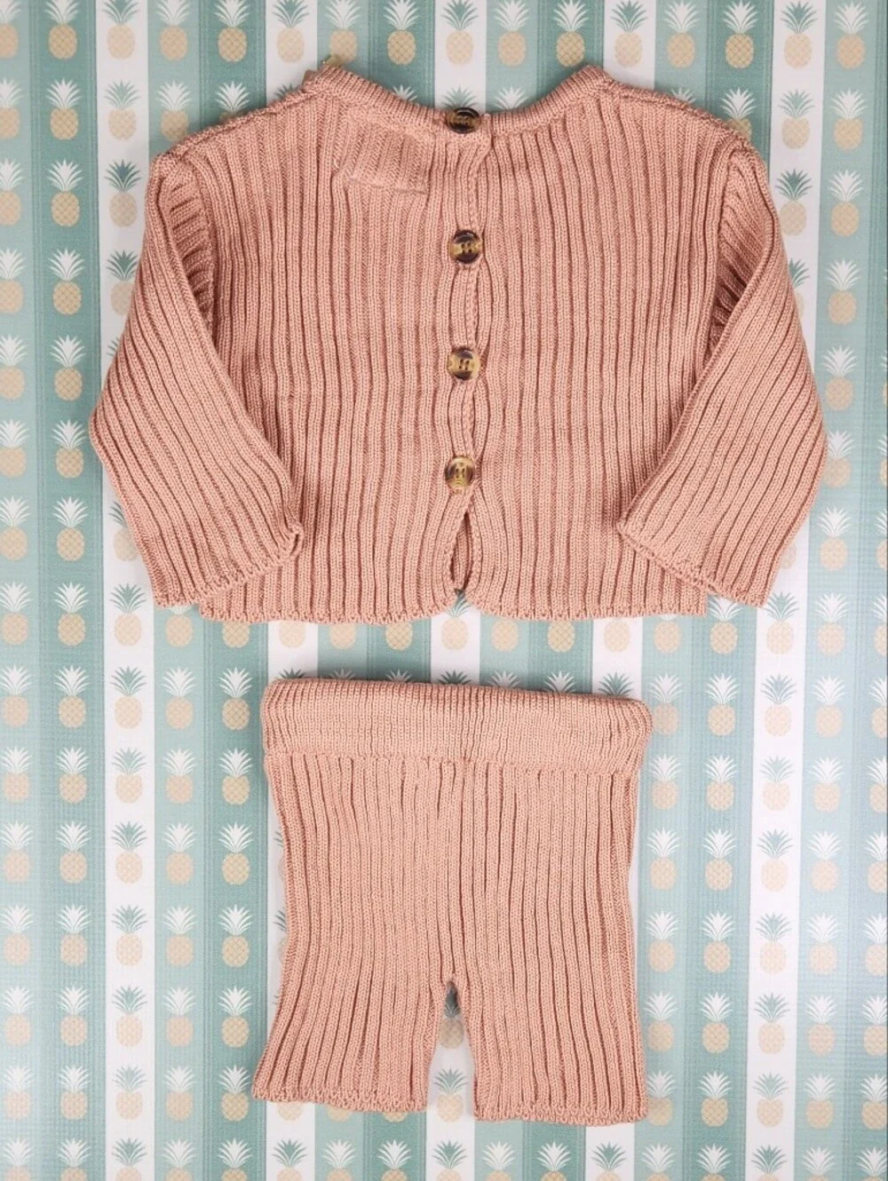Eorthe Ribbed Knit Sweater & Shorts Set